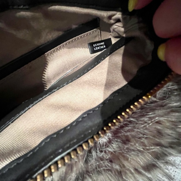 ANN TAYLOR leather and faux fur clutch bag pouch animal print stripes - Picture 12 of 16